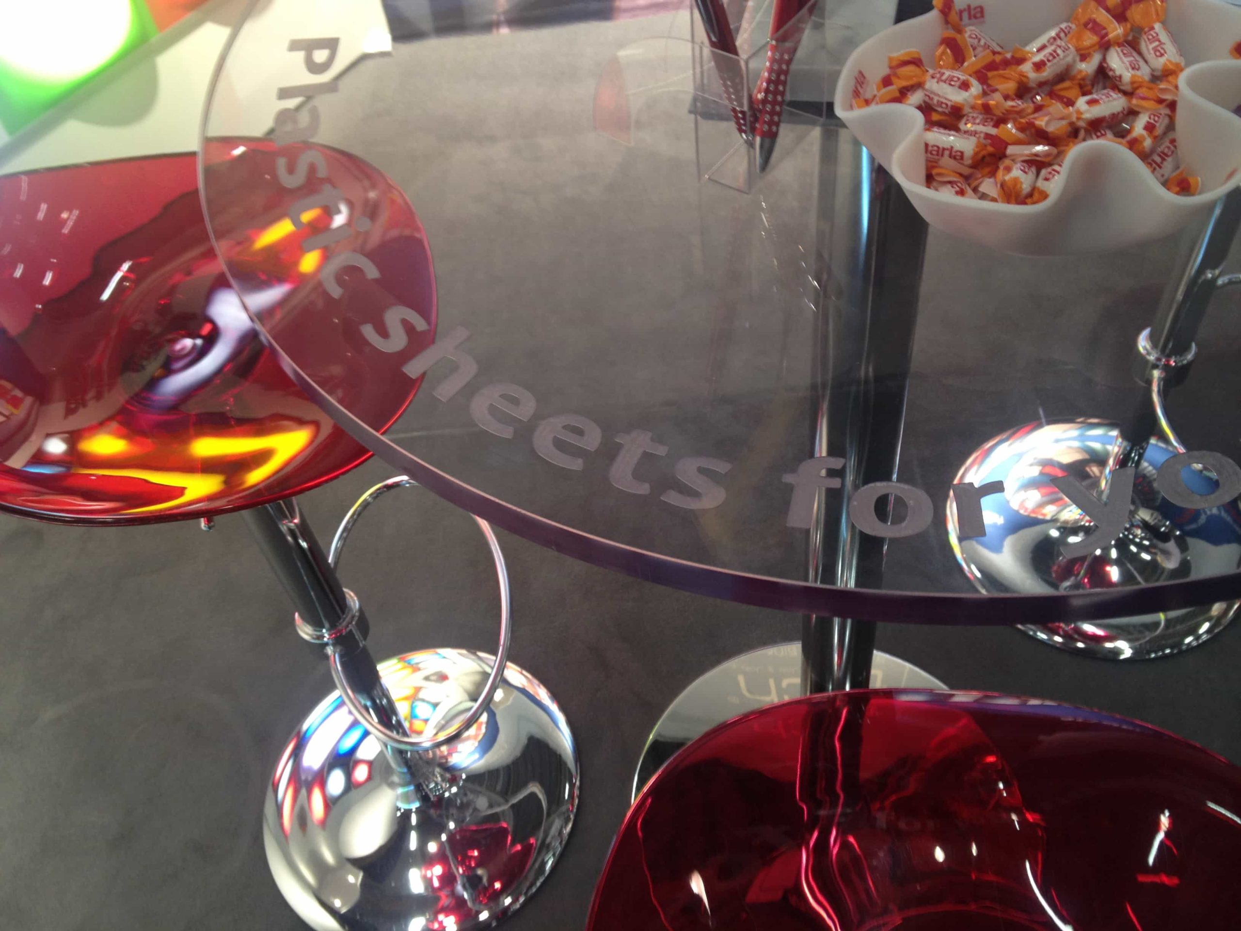 Cam Yerine Kullanılabilecek Malzemeler